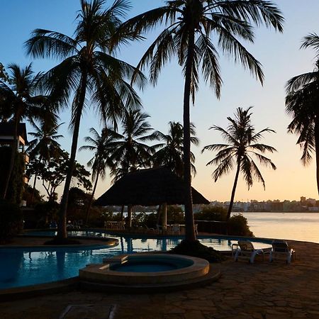 Tamarind Village Hotel Apartments Mombasa Kültér fotó